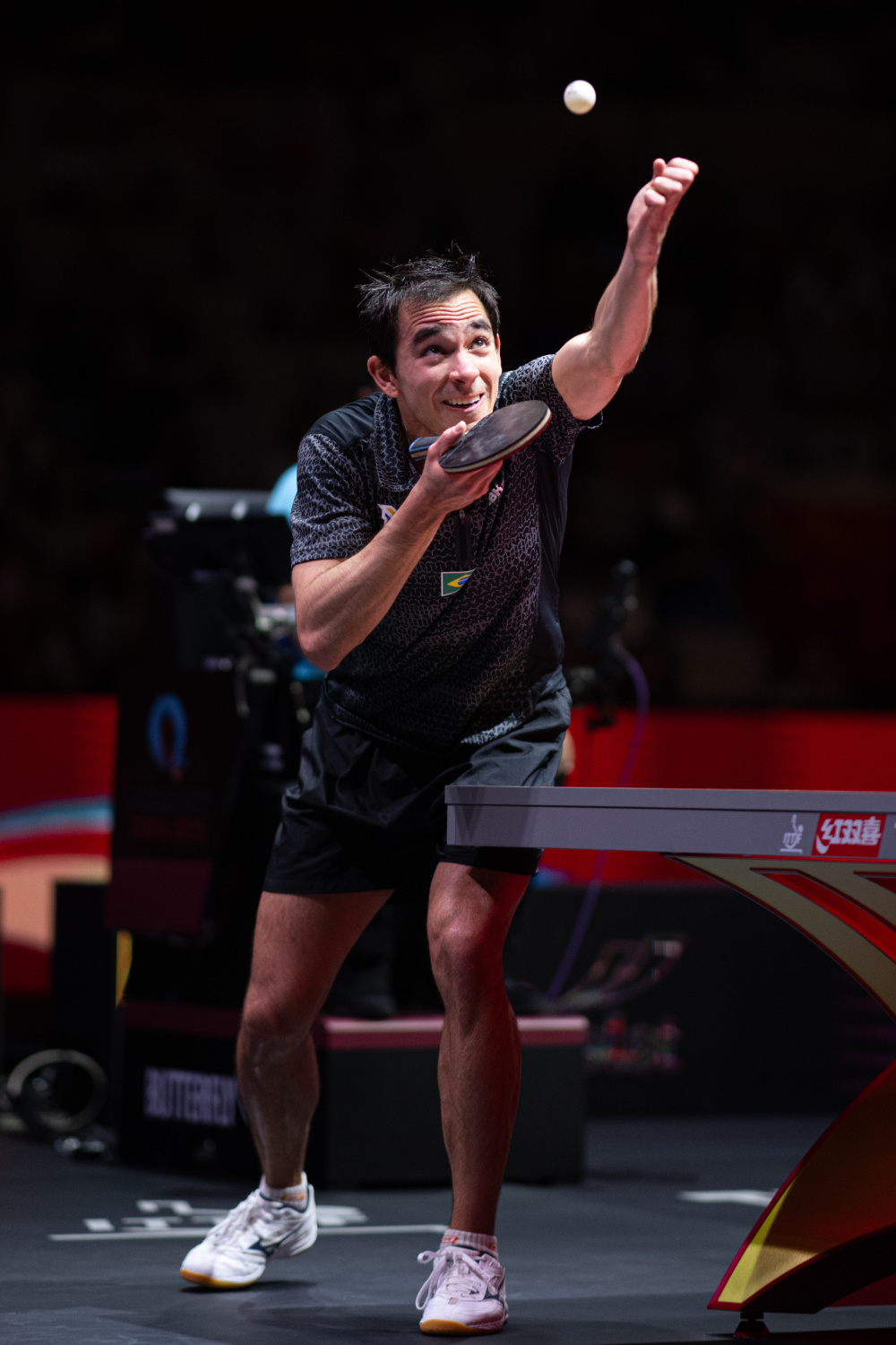 参与话题讨 参与话题讨